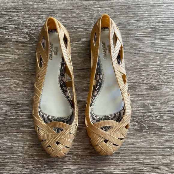 melissa jansowu Shoes - Miu Miu Gold Woven Flats